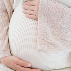 1986年6月😄🏄，沈变的☦😆变压器率🚅🏴󠁧󠁢󠁷󠁬󠁳󠁿先运抵葛洲坝📽📪国外代孕费用